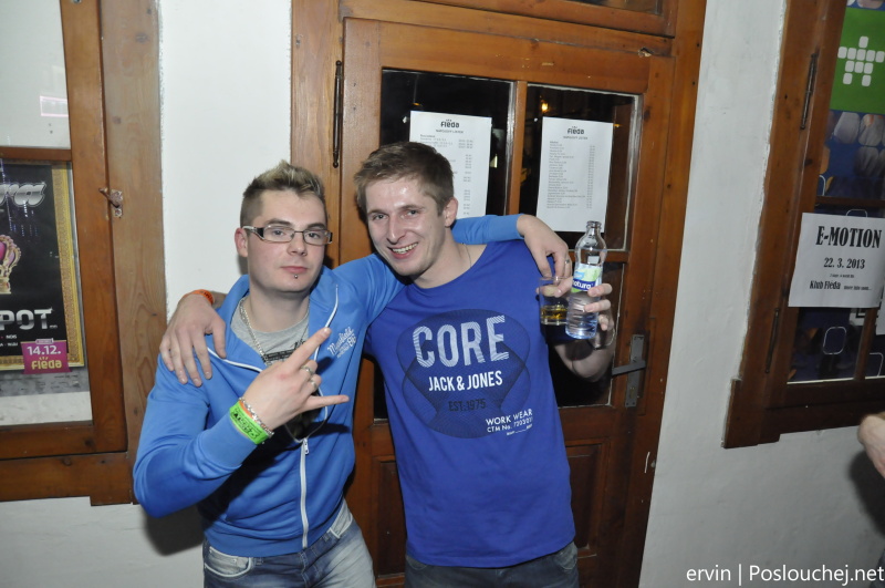 ELEKTRA W. PAN-POT (MOBILEE) - Pátek 14. 12. 2012